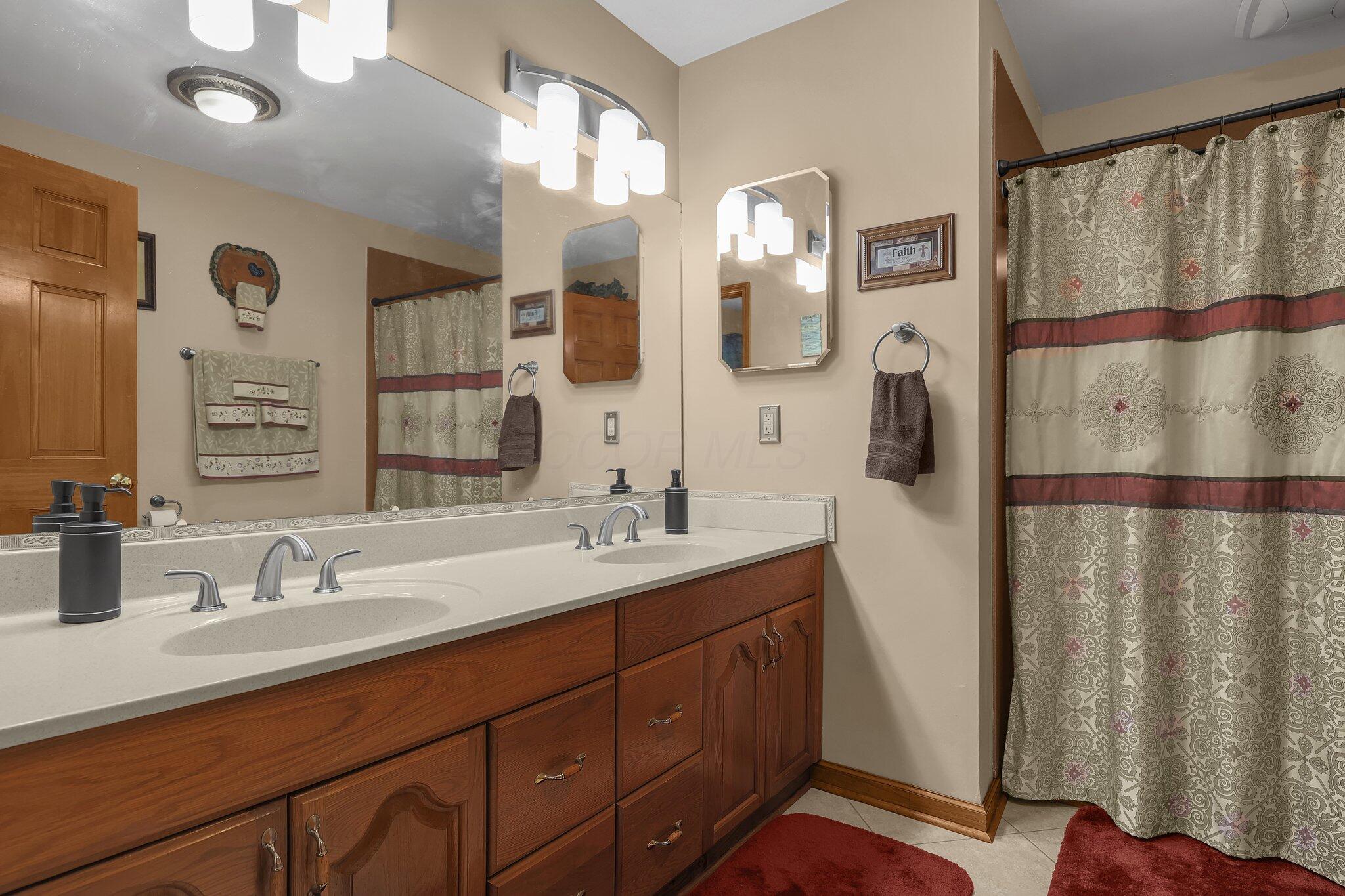 365 Golfview Drive, Chillicothe, Ohio image 28