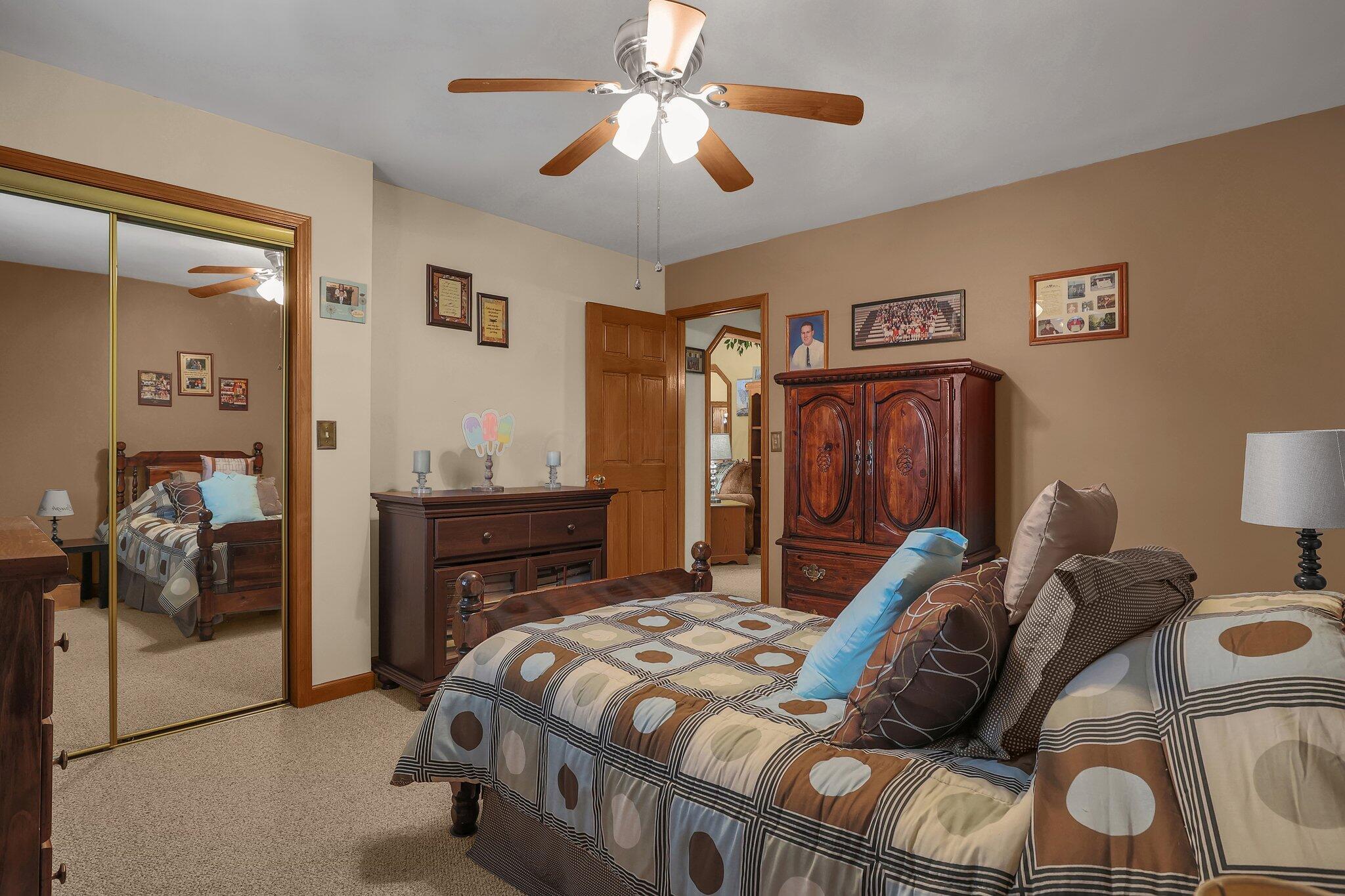 365 Golfview Drive, Chillicothe, Ohio image 17
