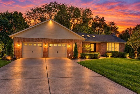 Photo of 7634 Heatherwood Drive NW, Canal Winchester, OH 43110 (MLS # 226037270)
