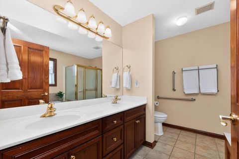 Tiny photo for 524 Mechwart Place, Columbus, OH 43230 (MLS # 226003241)