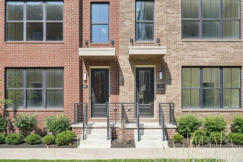Photo of 282 Dickenson Street, Columbus, OH 43215 (MLS # 226005366)