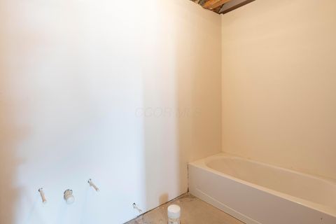 Tiny photo for 5318 Nottinghamshire Lane, Westerville, OH 43081 (MLS # 225042815)