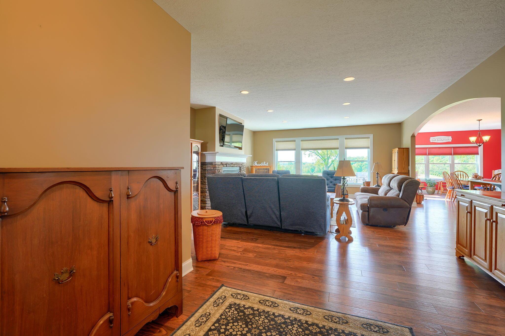 6223 Wilson Road, Lancaster, Ohio image 17