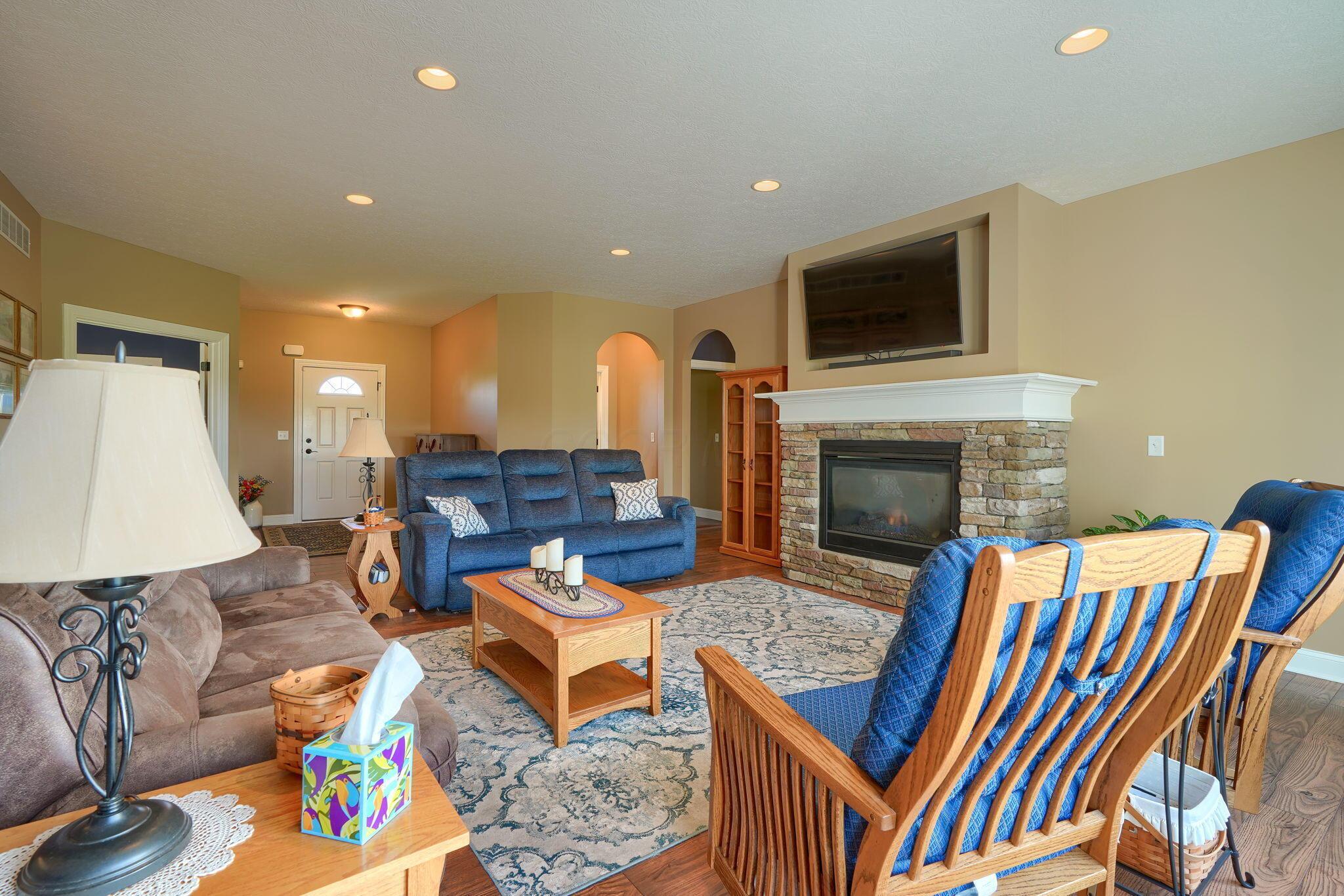 6223 Wilson Road, Lancaster, Ohio image 22