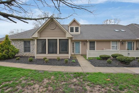 Photo of 16 Stone House Place, Newark, OH 43055 (MLS # 226010162)