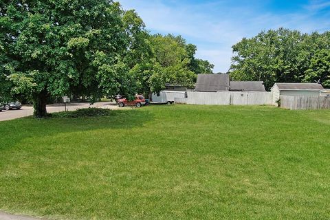 Photo of 0 katherine Drive, Columbus, OH 43232 (MLS # 226011752)