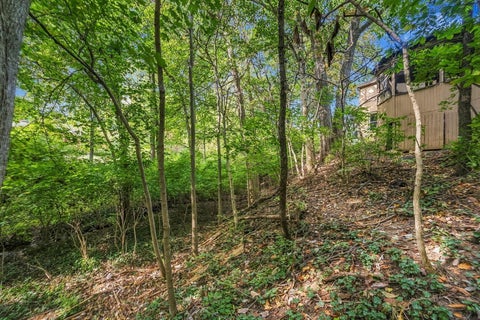 Tiny photo for 1519 Eastmeadow Place, Columbus, OH 43235 (MLS # 226039340)