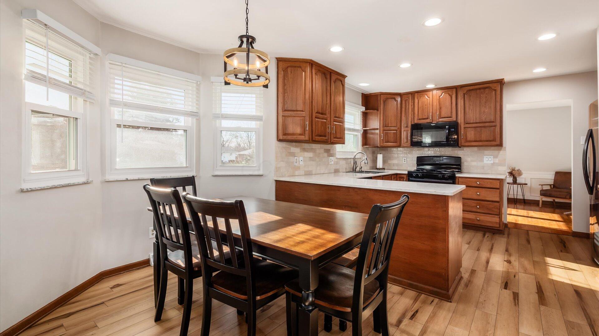 9703 Grandview Avenue, Pickerington, Ohio image 10