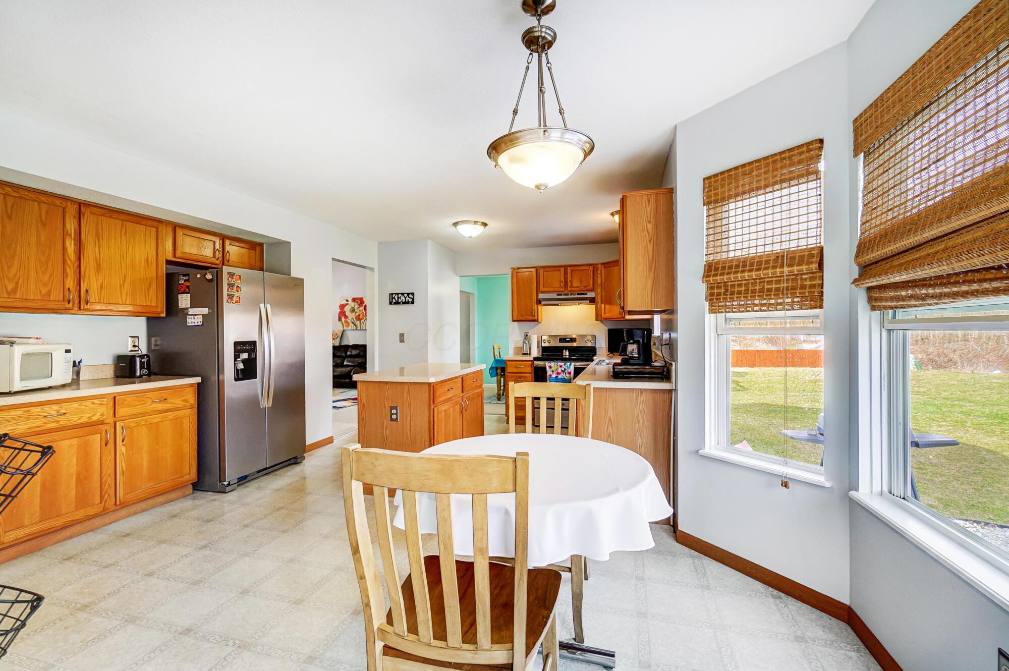 8572 Robbins Loop Drive, Reynoldsburg, Ohio image 22