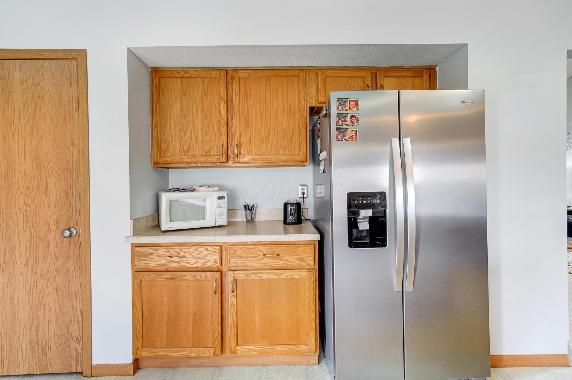 8572 Robbins Loop Drive, Reynoldsburg, Ohio image 17
