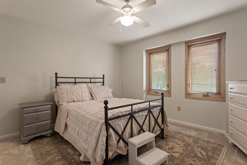 4606 Gershwin Court, Grove City, Ohio image 38
