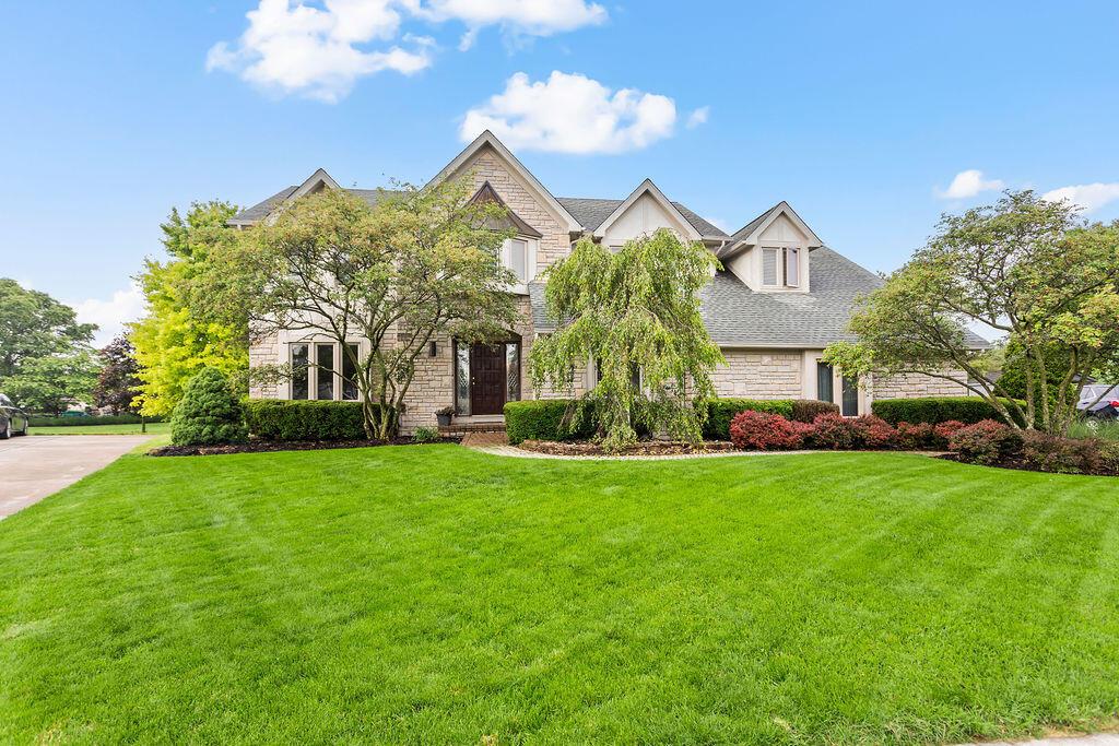 4606 Gershwin Court, Grove City, Ohio image 2