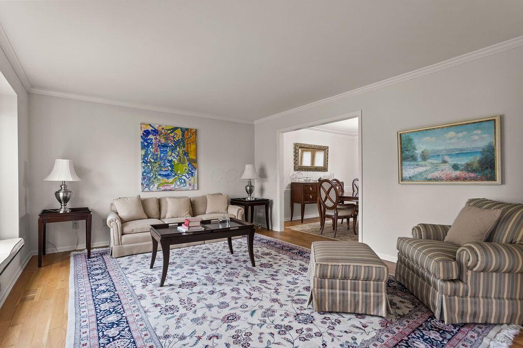 4606 Gershwin Court, Grove City, Ohio image 8