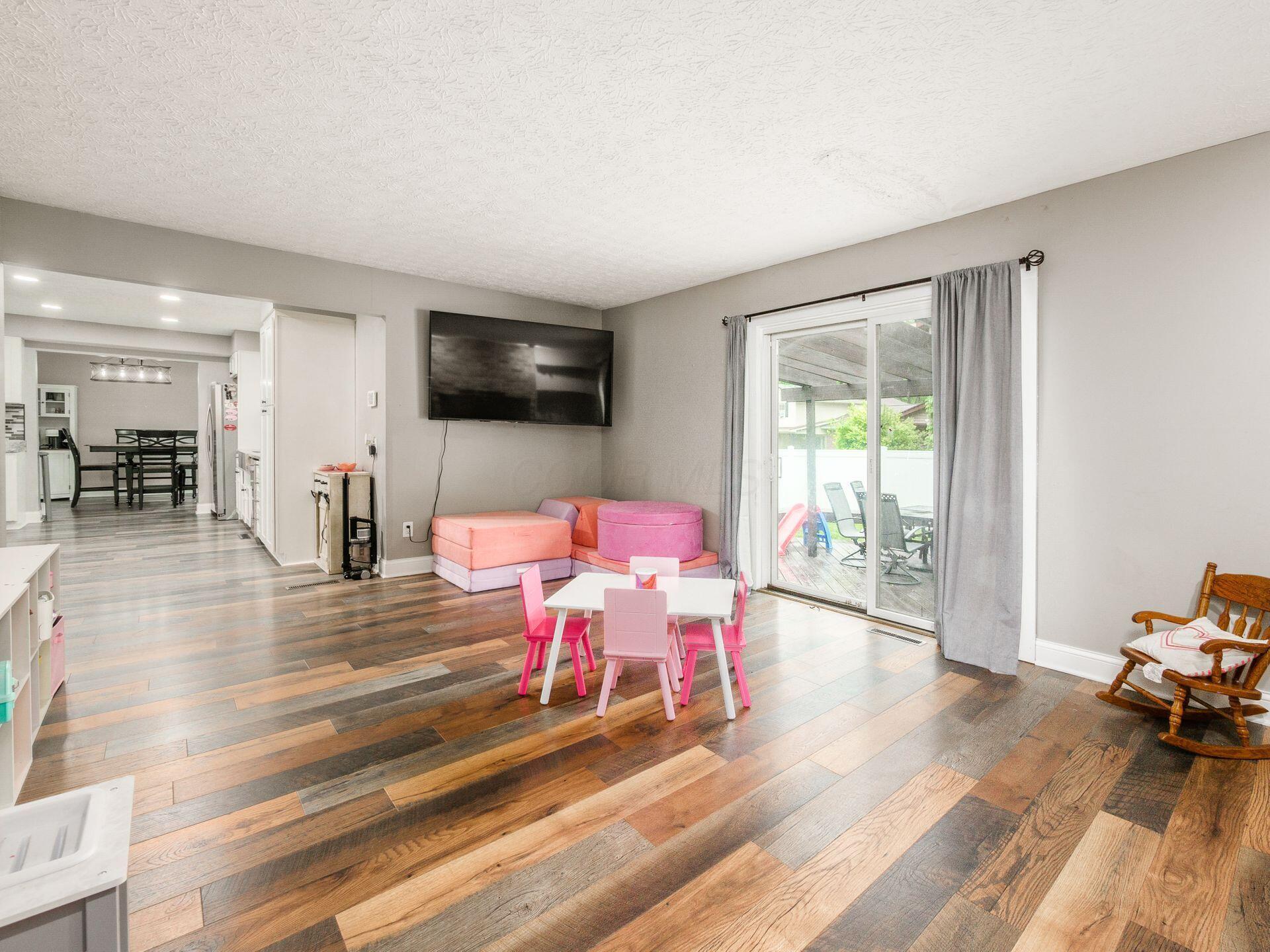 7121 Briarcliff Road, Reynoldsburg, Ohio image 9