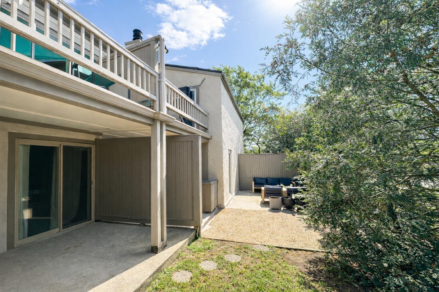 1370 Lake Shore Drive 148