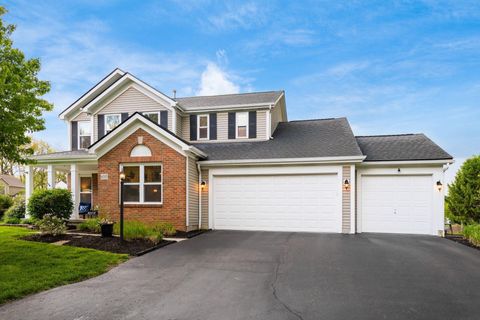 Photo of 6315 Steinbeck Way, Westerville, OH 43082 (MLS # 226013964)