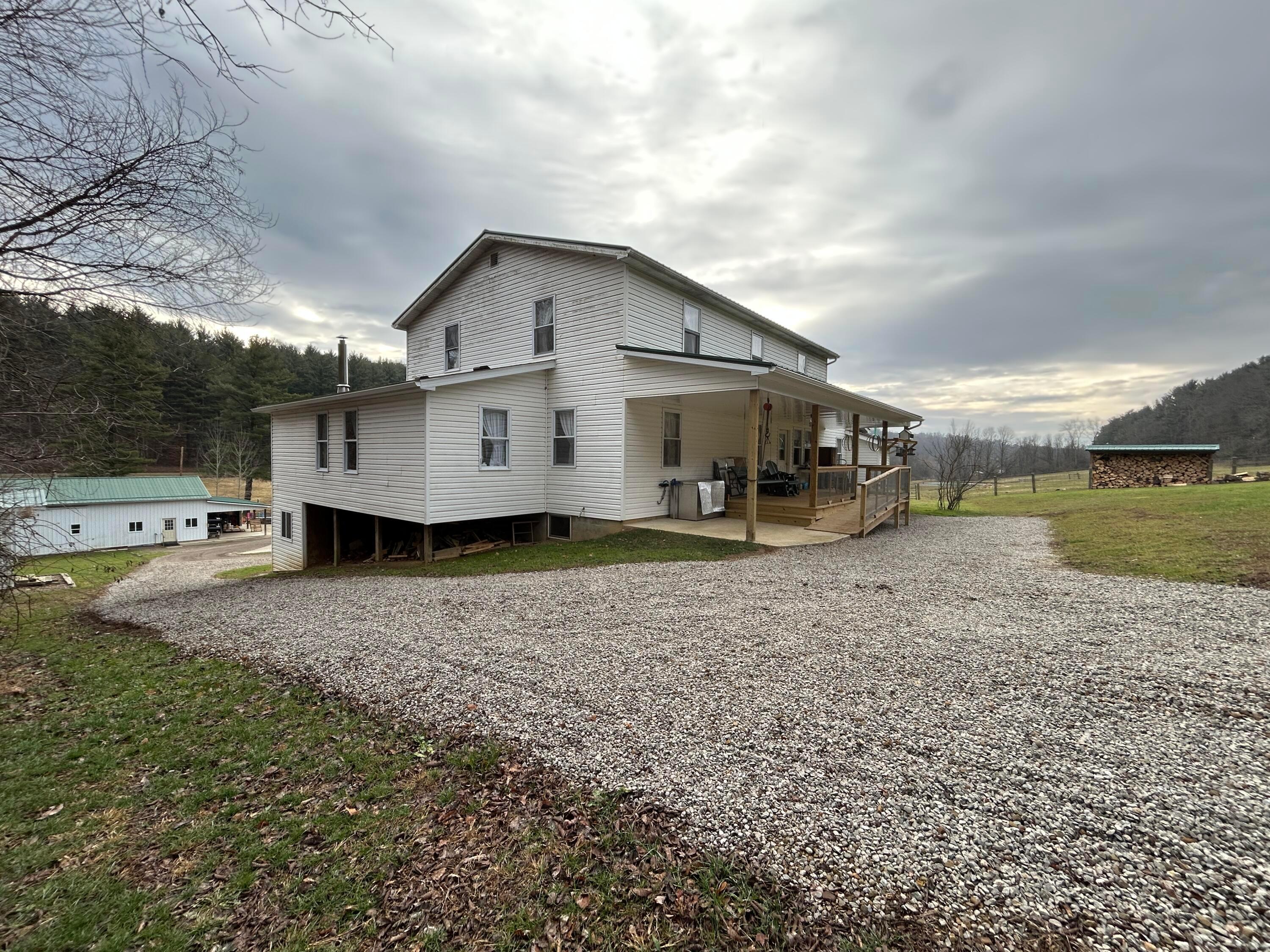 11407 Cullison Road, Frazeysburg, Ohio image 3