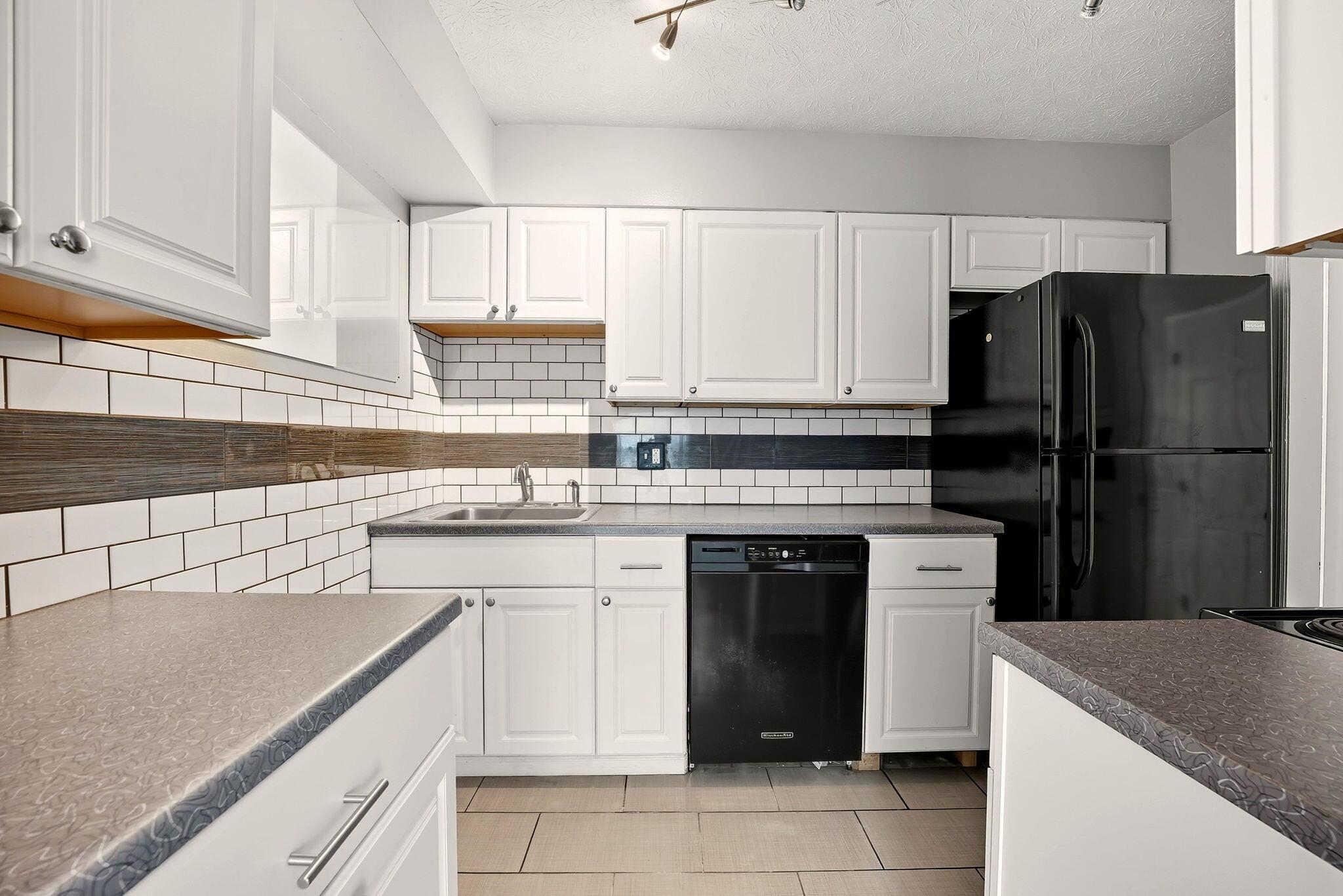 5366 Yorkshire Vill Lane # B-22