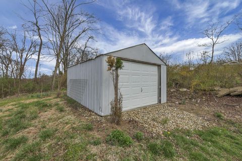 Tiny photo for 224 Brentwood Drive NE, Newark, OH 43055 (MLS # 226010400)