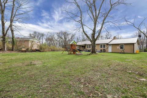 Tiny photo for 224 Brentwood Drive NE, Newark, OH 43055 (MLS # 226010400)