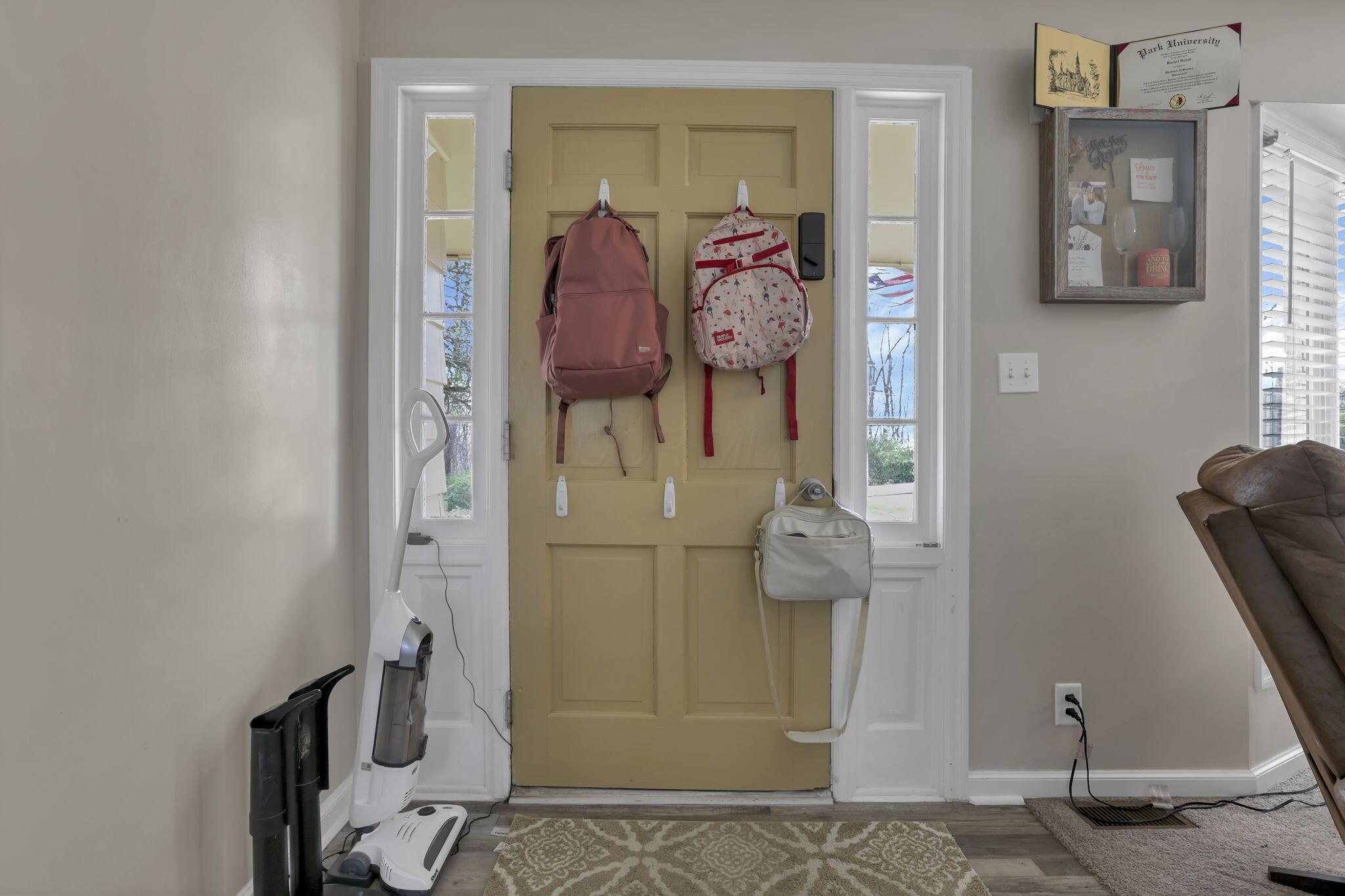 224 Brentwood Drive NE