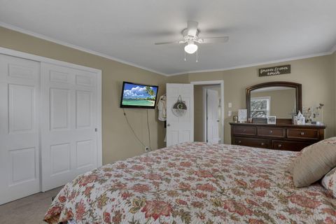 Tiny photo for 224 Brentwood Drive NE, Newark, OH 43055 (MLS # 226010400)