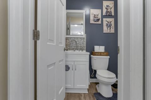 Tiny photo for 224 Brentwood Drive NE, Newark, OH 43055 (MLS # 226010400)