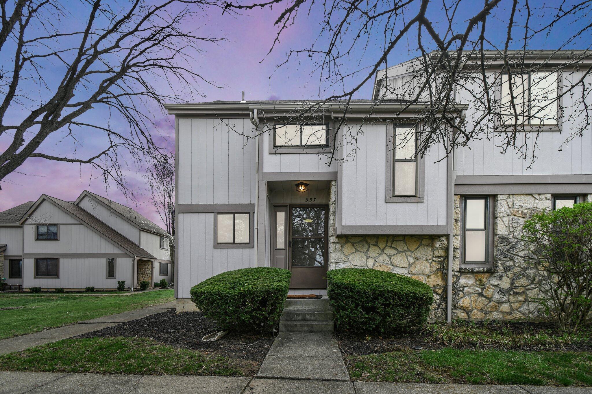 557 Woodingham Place, Columbus, Ohio image 2