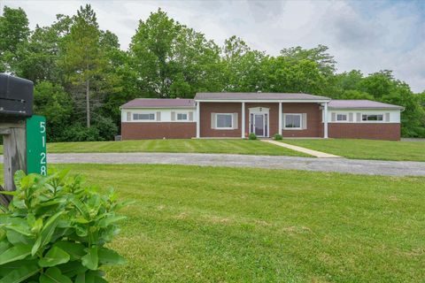 Photo of 5128 Locust Grove Road SE, Washington Court House, OH 43160 (MLS # 226021639)