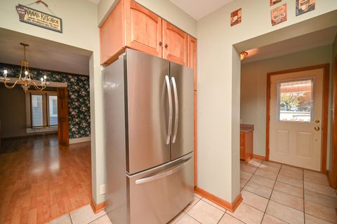 Tiny photo for 556 S Vine Street, Marion, OH 43302 (MLS # 225039559)