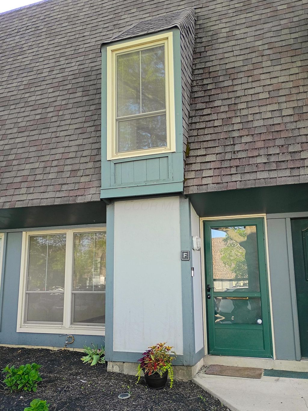 Photo of 4695 Keswick Court F #F, Columbus, OH 43220 (MLS # 226014070)