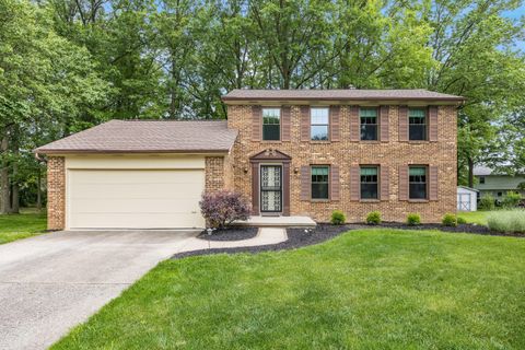 Photo of 544 Waring Way, Columbus, OH 43213 (MLS # 226004302)