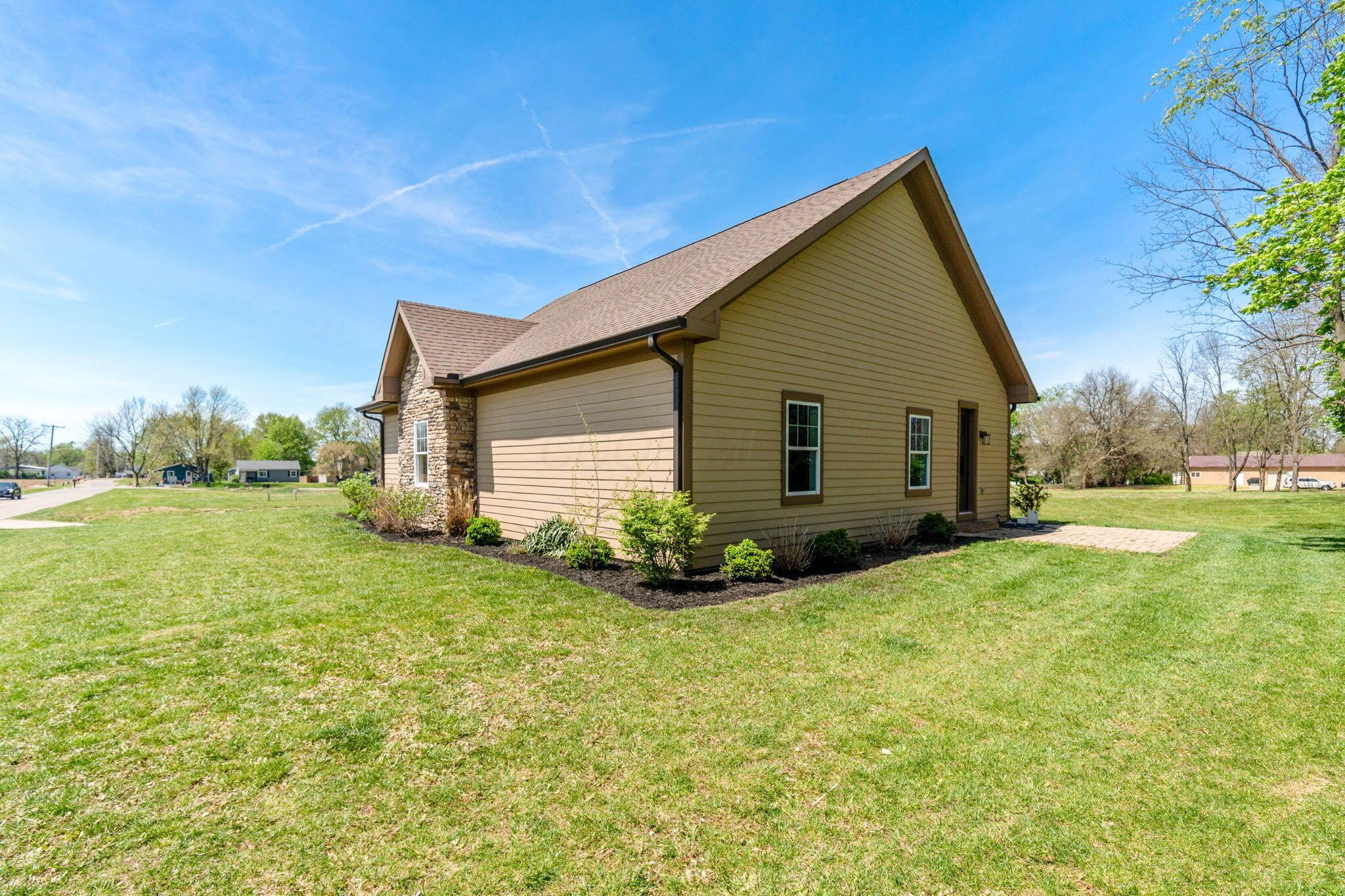 278 E Powell Avenue, Urbana, Ohio image 23