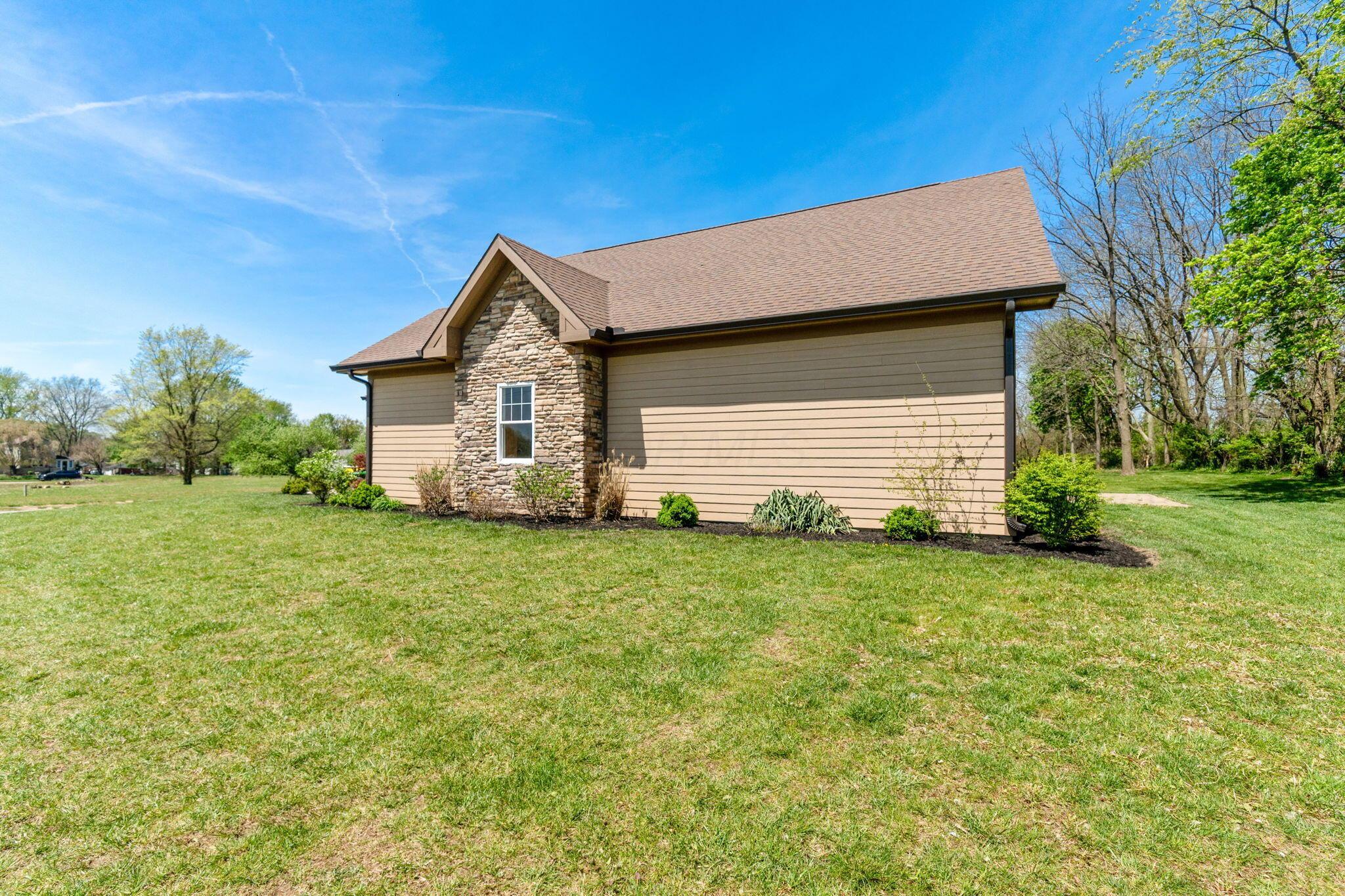 278 E Powell Avenue, Urbana, Ohio image 24