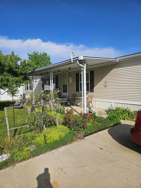 Homes For Sale - 1856 Londoncrest Court<br/> Grove City, OH 43123