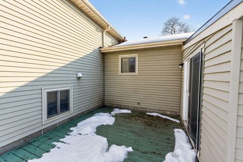 Tiny photo for 3712 Creek Ridge Court, Columbus, OH 43230 (MLS # 226004348)