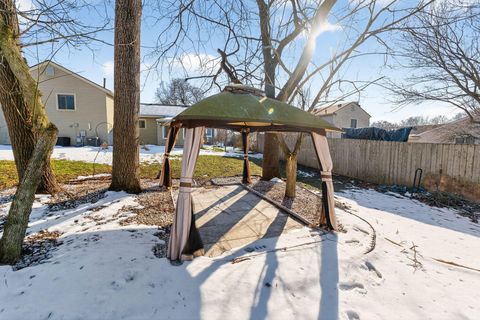 Tiny photo for 3712 Creek Ridge Court, Columbus, OH 43230 (MLS # 226004348)