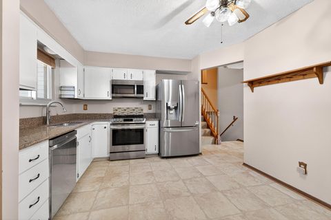 Tiny photo for 3712 Creek Ridge Court, Columbus, OH 43230 (MLS # 226004348)