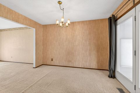 Tiny photo for 3712 Creek Ridge Court, Columbus, OH 43230 (MLS # 226004348)