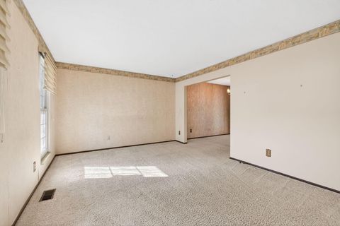 Tiny photo for 3712 Creek Ridge Court, Columbus, OH 43230 (MLS # 226004348)