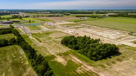 Tiny photo for 1605 Day Break Loop 89-B #89-B, Marysville, OH 43040 (MLS # 226012308)