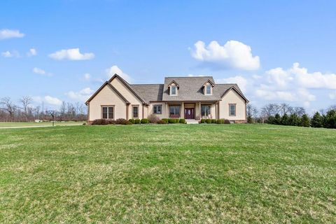 Photo of 1690 Lynnbrook Court, Orient, OH 43146 (MLS # 226007838)