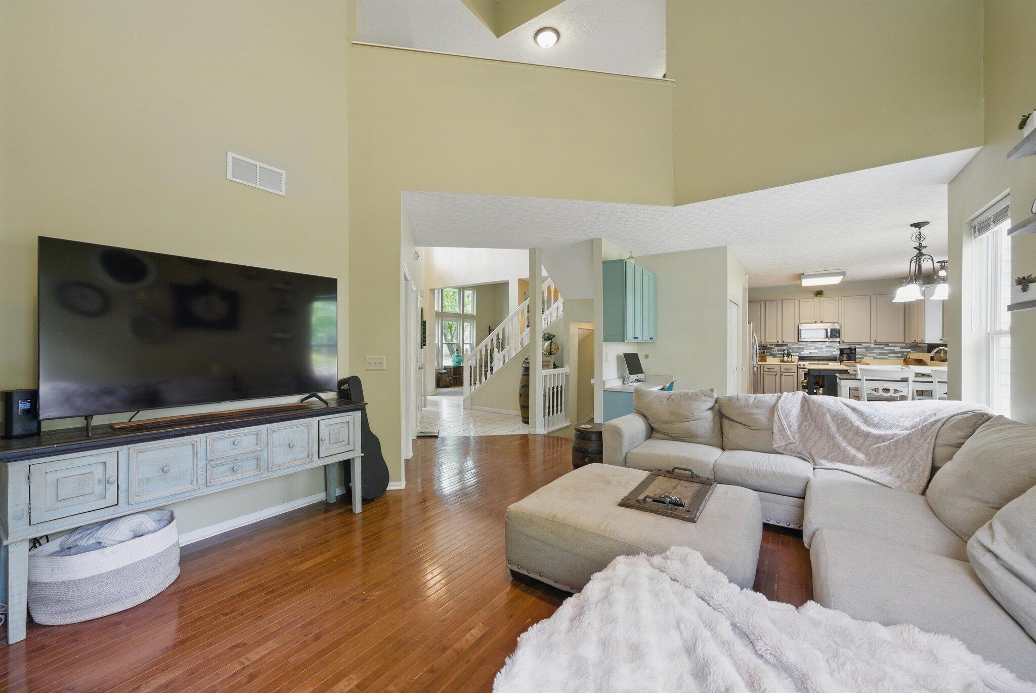 93 Hampton Park, Westerville, Ohio image 22