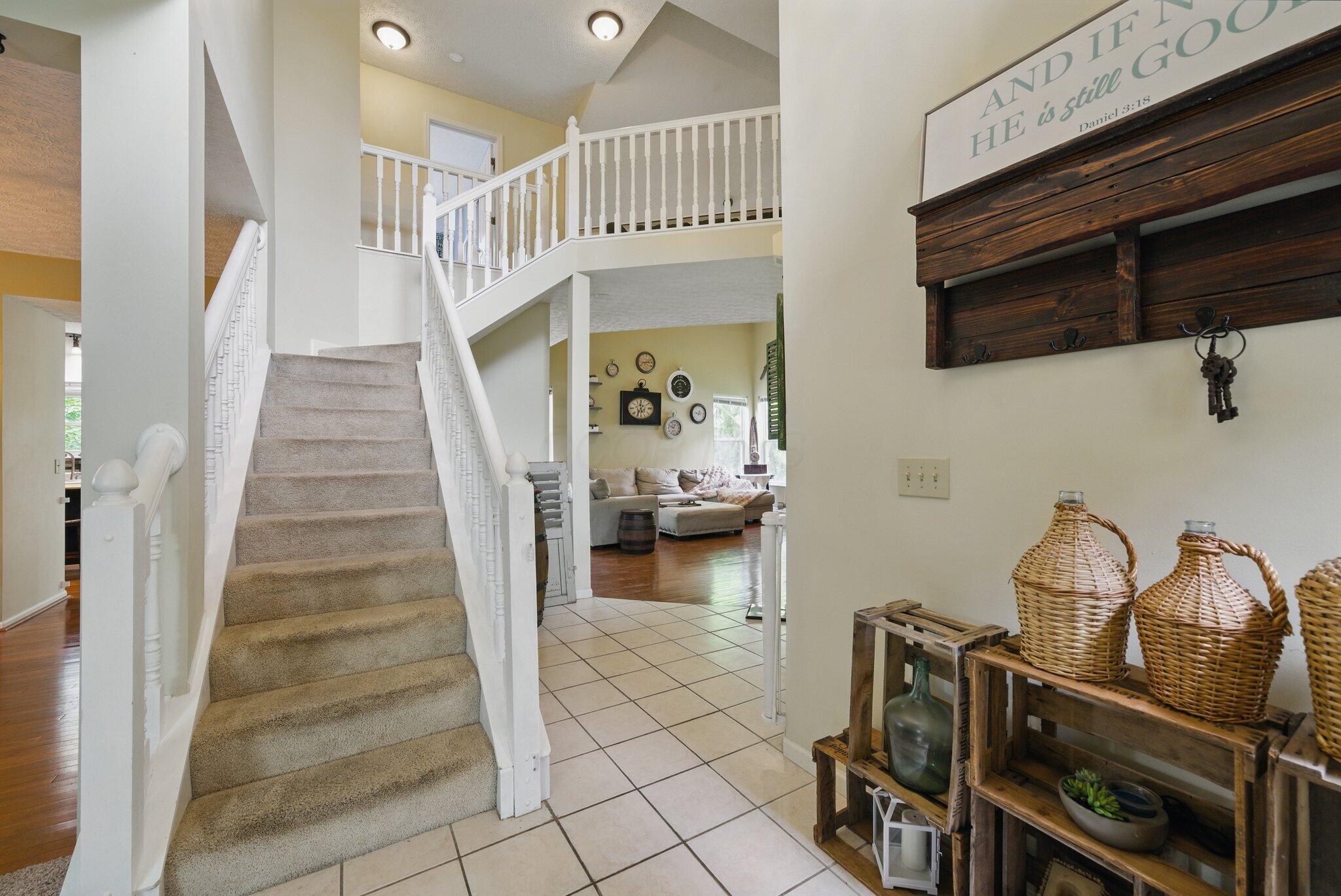 93 Hampton Park, Westerville, Ohio image 1