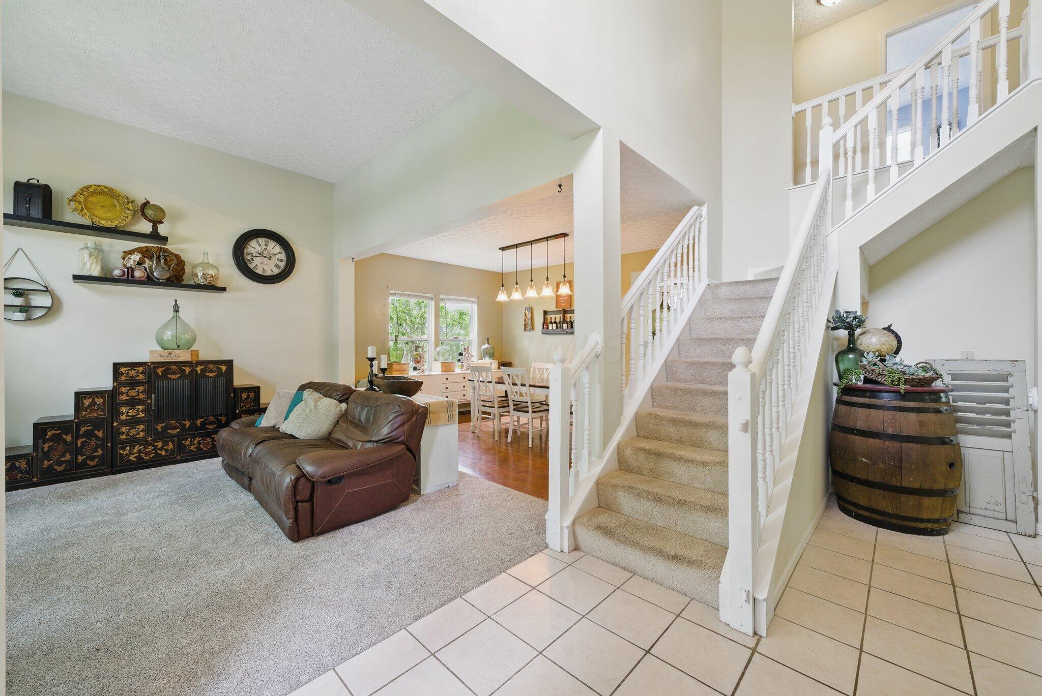 93 Hampton Park, Westerville, Ohio image 6