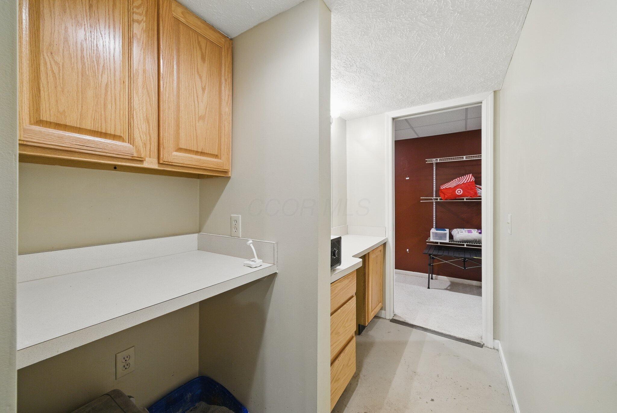 93 Hampton Park, Westerville, Ohio image 30