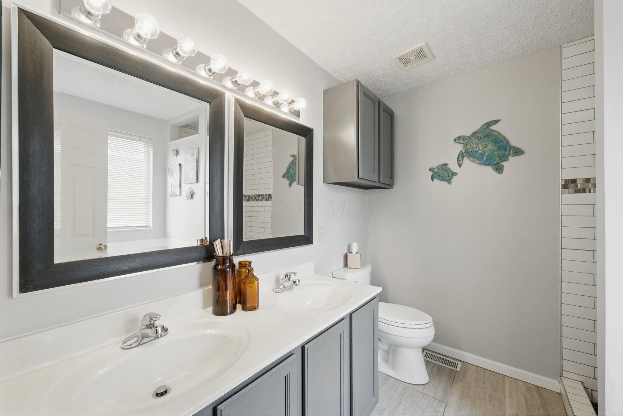 93 Hampton Park, Westerville, Ohio image 38