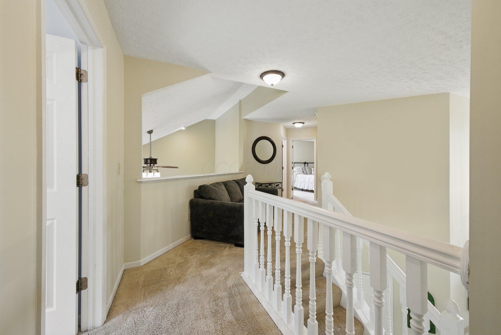 93 Hampton Park, Westerville, Ohio image 35