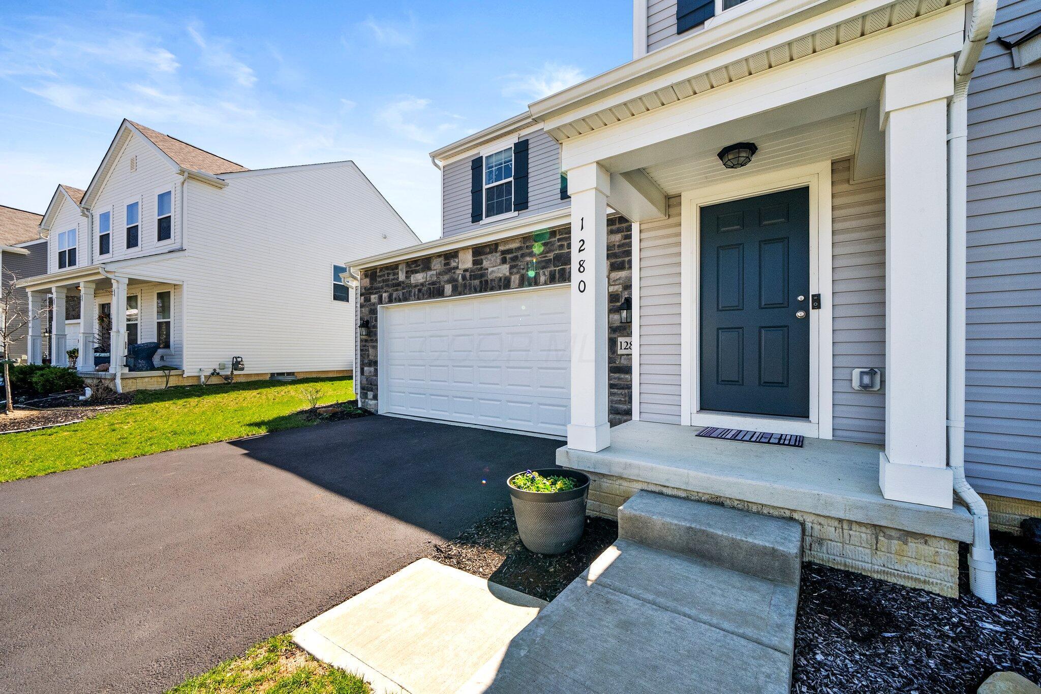 1280 Tara Piper Lane, Blacklick, Ohio image 3