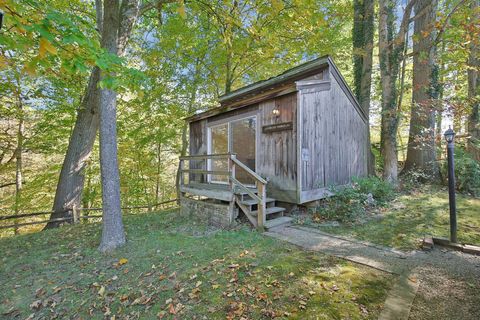 Tiny photo for 195 Sunset Drive S, Granville, OH 43023 (MLS # 226000823)